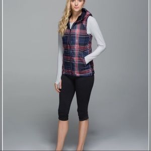 EUC The Fluffiest Vest Reversible Navel Blue/Red Plaid Lululemon